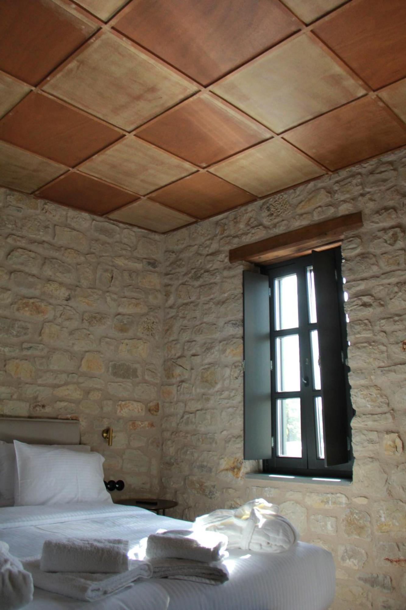 Lithero Suites Stemnitsa Exterior photo